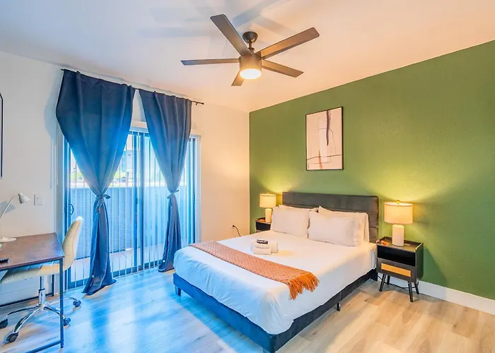 Apartament Westgate Oasis Pool Gym Steps From Stadium Az *